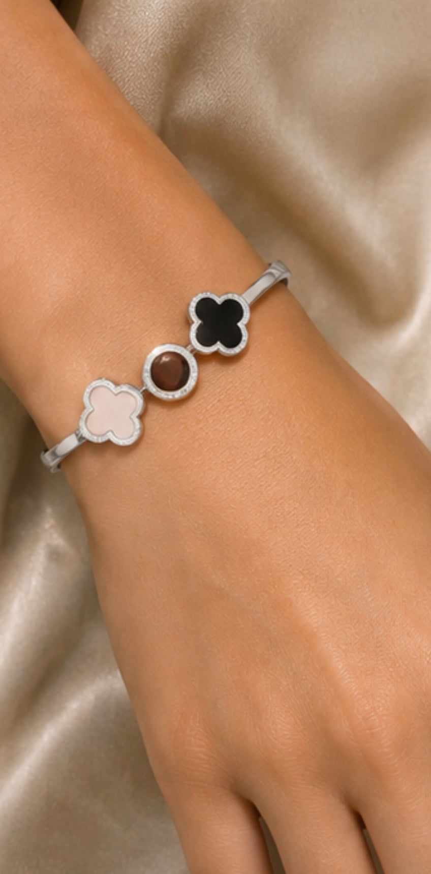 luxe elegant bangle
