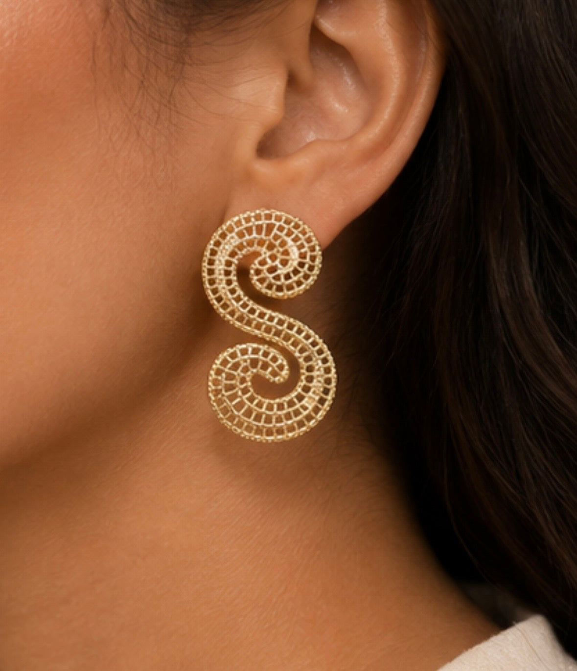 Clara tee earring