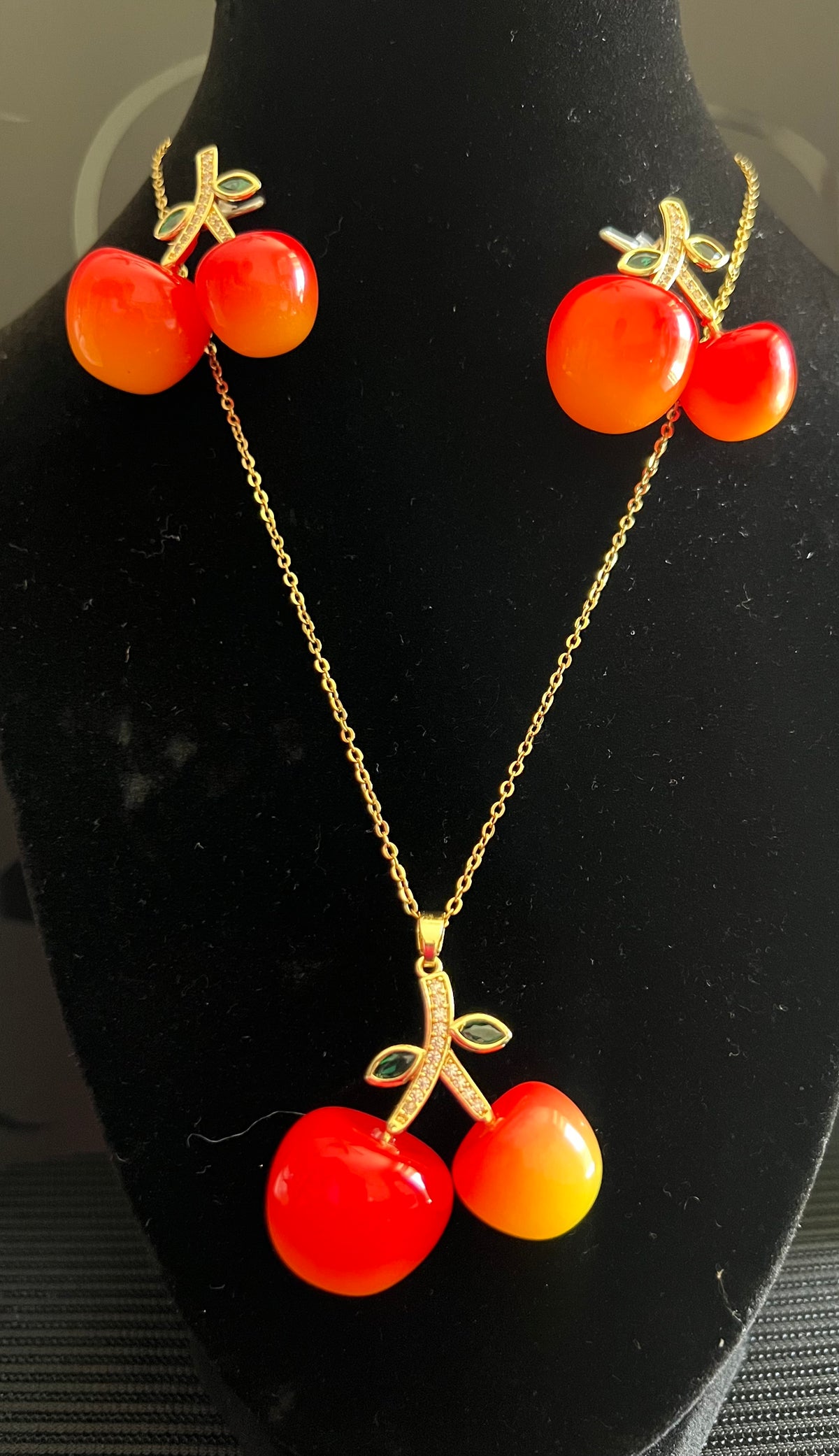 Lumière Statement Necklace and Earring Set