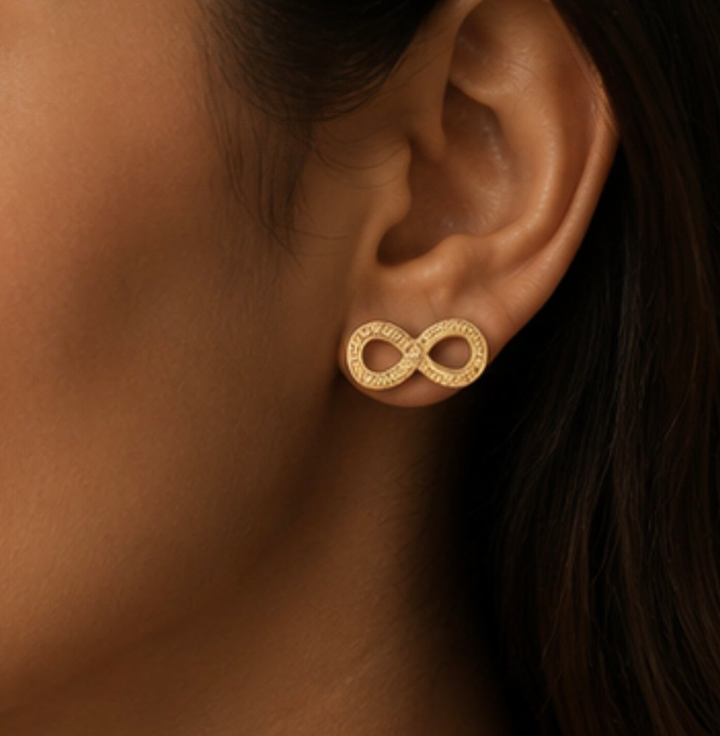 Infinity Luxe pendant necklace & earrings