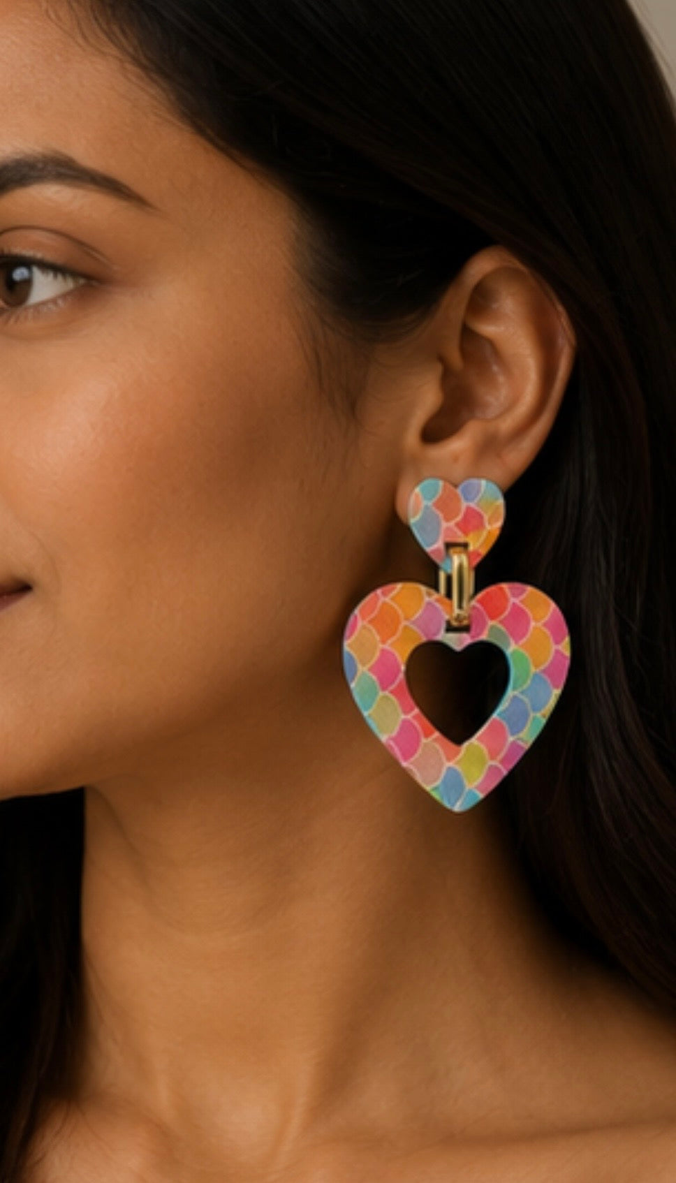 I am on vacation Earing